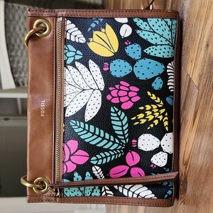 Fossil crossbody